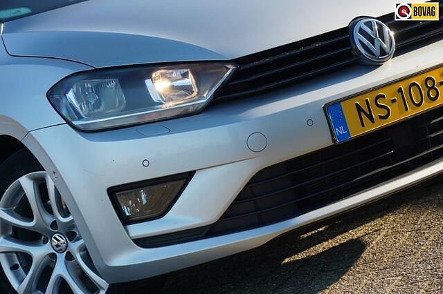 Occasion VW Golf Sportsvan Comfortline 110 PK (80 kW) 2016 Grijs (metallic) MPV