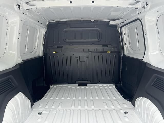 Nieuw Peugeot Partner Comfort 136 PK (100 kW) 2026 Wit MPV