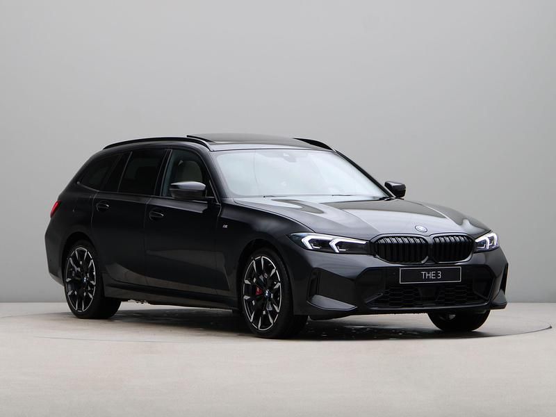 Occasion BMW 330e Comfort Edition 292 PK (214 kW) 2026 Zwart Stationwagen