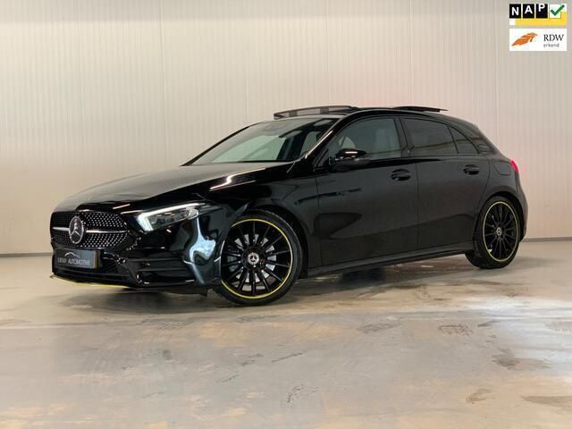 Zwart Gebruikt 2019 Mercedes A220 Premium Plus Hatchback | € 28.200 (Eerlijke prijs) - Afbeelding 1/4