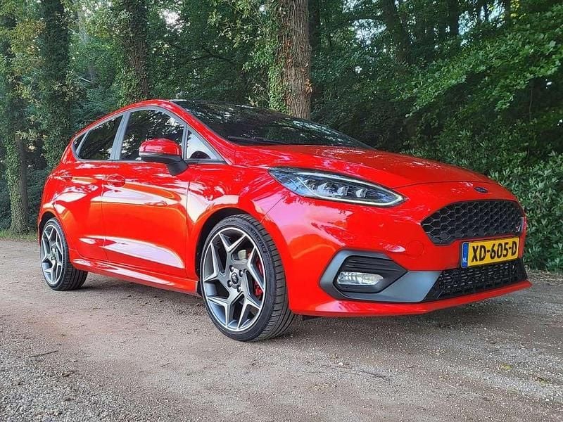 Occasion Ford Fiesta ST 200 PK (147 kW) 2019 Rood Hatchback