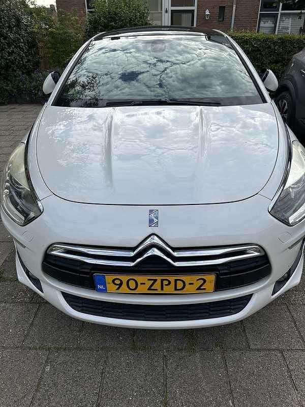 Occasion Citroën DS5 So Chic 156 PK (114 kW) 2012 Wit Hatchback