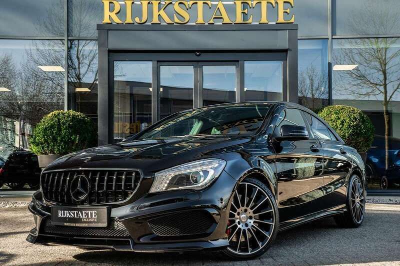 Zwart Gebruikt 2016 Mercedes CLA250 AMG Sedan | € 17.900 (Goede deal) - Afbeelding 1/4