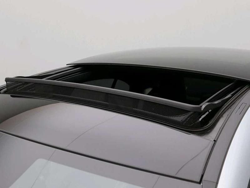 Occasion Mercedes CLA250e Business 218 PK (160 kW) 2025 Grijs Sedan