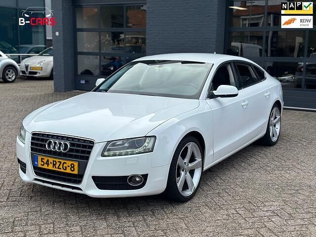 Wit Occasion 2011 Audi A5 Sportback Proline Hatchback | € 9.000 (Eerlijke prijs) - Afbeelding 1/4