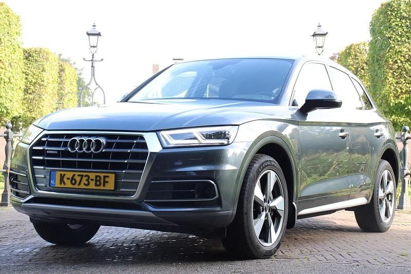 Grijs Gebruikt 2020 Audi Q5 Proline SUV | € 28.895 (Eerlijke prijs) - Afbeelding 1/4