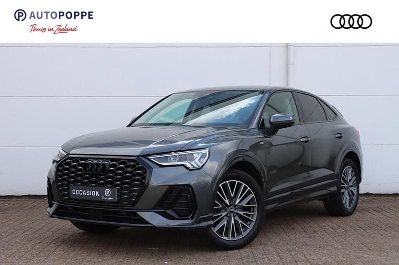 Suv Gebruikt 2022 Audi Q3 Sportback Ambiente SUV | € 28.950 (Super prijs) - Afbeelding 1/4