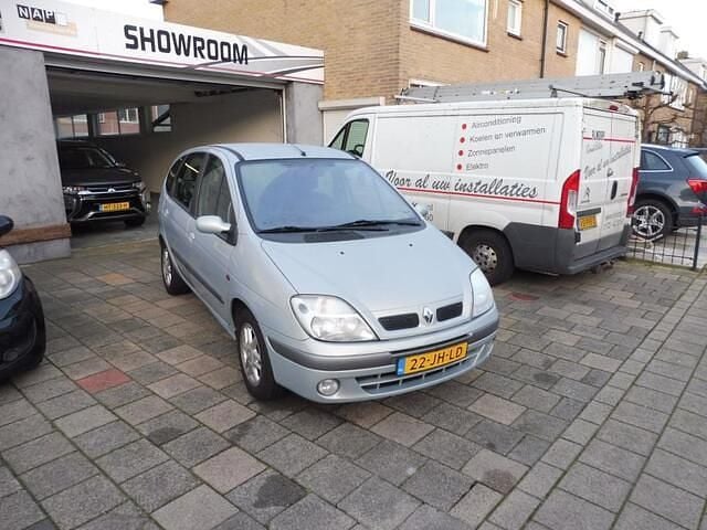Occasion Renault Scénic Expression 107 PK (78 kW) 2002 Grijs (metallic) MPV