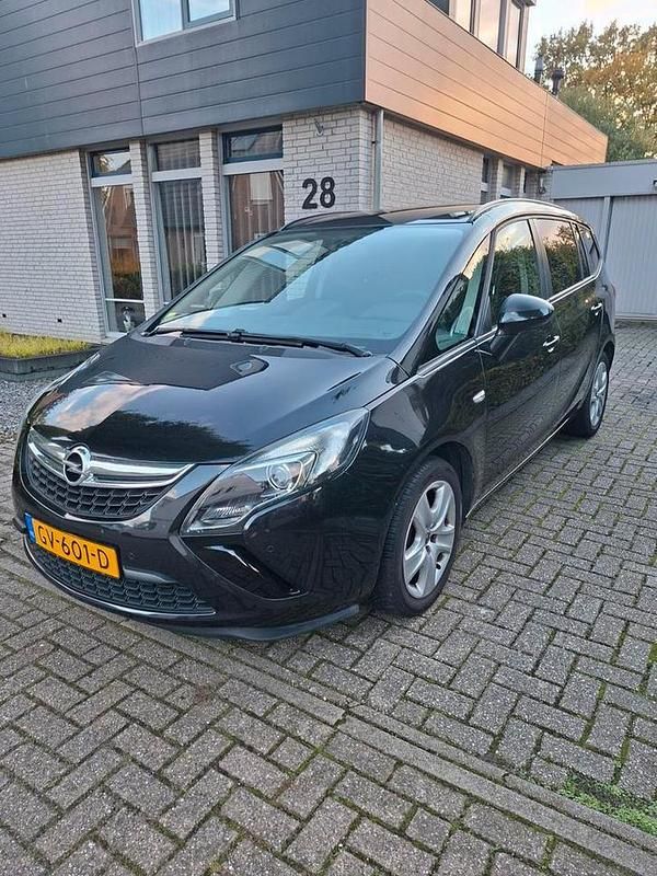 Gebruikt 2015 Opel Zafira | € 4.250 (Goede deal) - Afbeelding 1/4