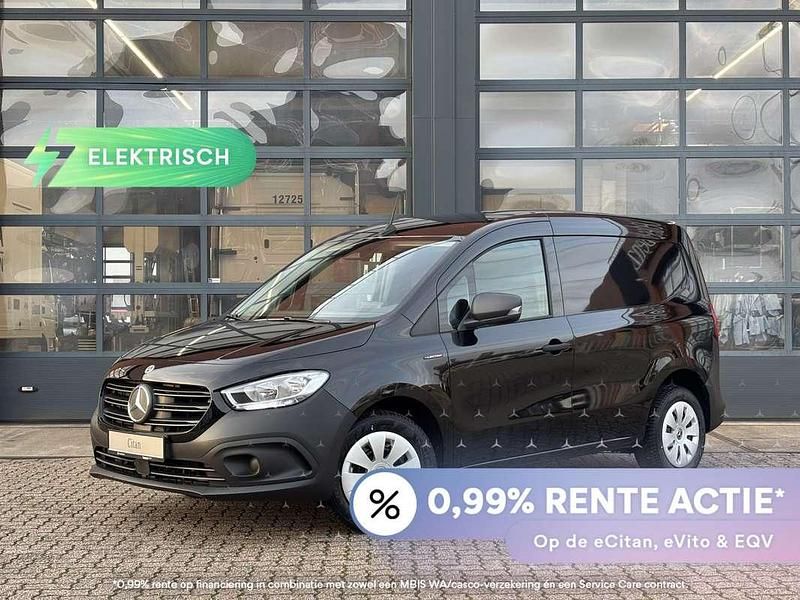 Zwart Nieuw 2025 Mercedes eCitan Van | € 32.950 (Eerlijke prijs) - Afbeelding 1/4