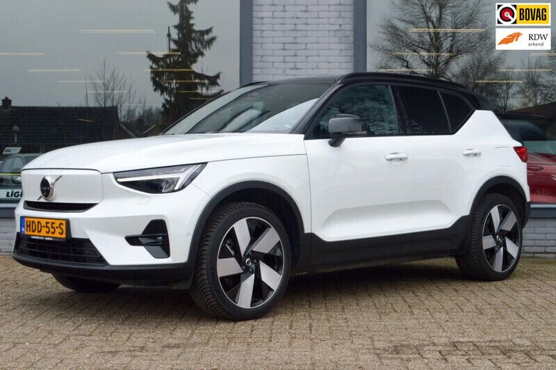Wit Gebruikt 2023 Volvo XC40 Ultimate SUV | € 43.395 (Eerlijke prijs) - Afbeelding 1/4
