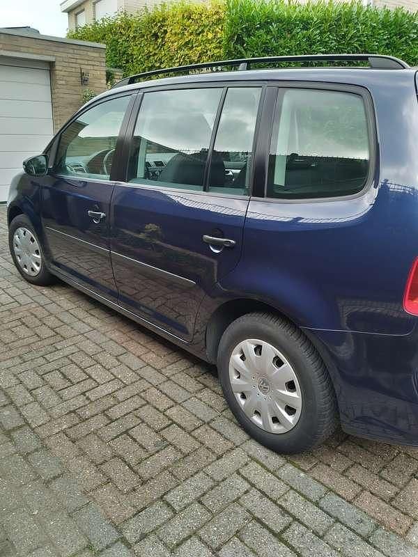 Occasion VW Touran Trendline 140 PK (102 kW) 2011 Blauw MPV