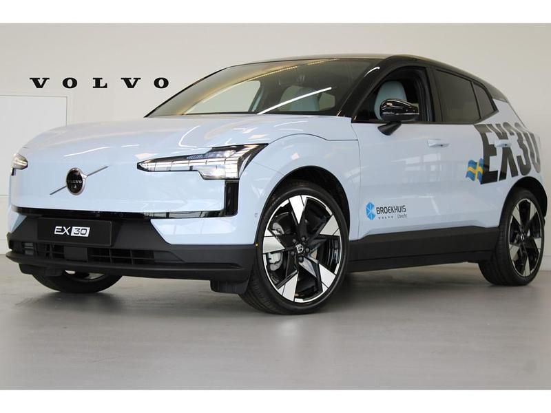 Blauw Gebruikt 2025 Volvo EX30 Performance SUV | € 38.895 (Eerlijke prijs) - Afbeelding 1/4