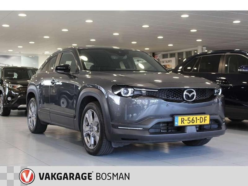 Grijs Gebruikt 2021 Mazda MX30 SUV | € 19.850 (Duur) - Afbeelding 1/4