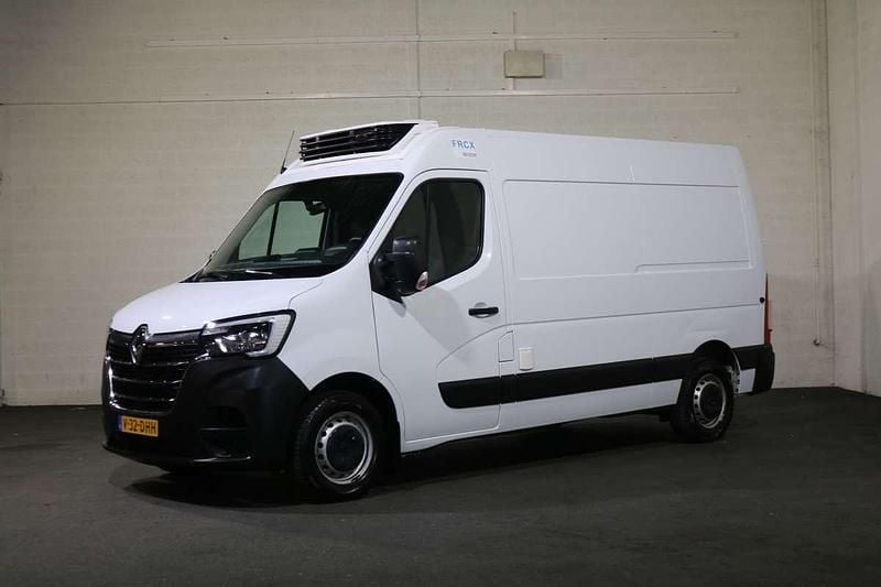 Wit Gebruikt 2022 Renault Master Van | € 29.950 - Afbeelding 1/4