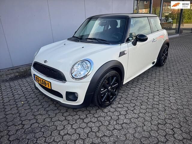 Wit Gebruikt 2007 Mini Cooper Hatchback | € 3.499 - Afbeelding 1/4