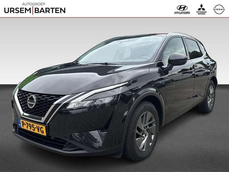 Zwart Gebruikt 2022 Nissan Qashqai Acenta SUV | € 19.990 (Goede deal) - Afbeelding 1/4