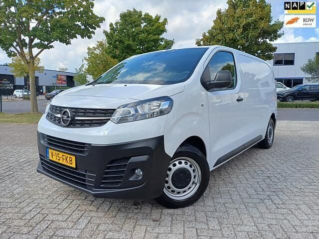 Wit Gebruikt 2024 Opel Vivaro S Van | € 14.950 (Goede deal) - Afbeelding 1/4