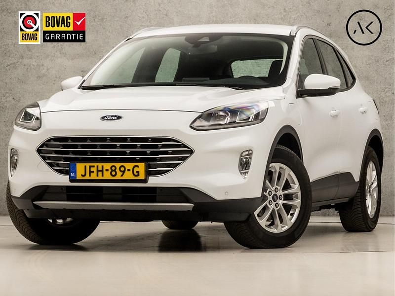 Wit Gebruikt 2022 Ford Kuga Sport SUV | € 23.945 - Afbeelding 1/4