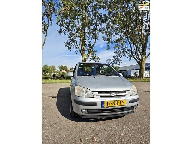 Grijs Gebruikt 2003 Hyundai Getz GLS Hatchback | € 999 (Eerlijke prijs) - Afbeelding 1/4