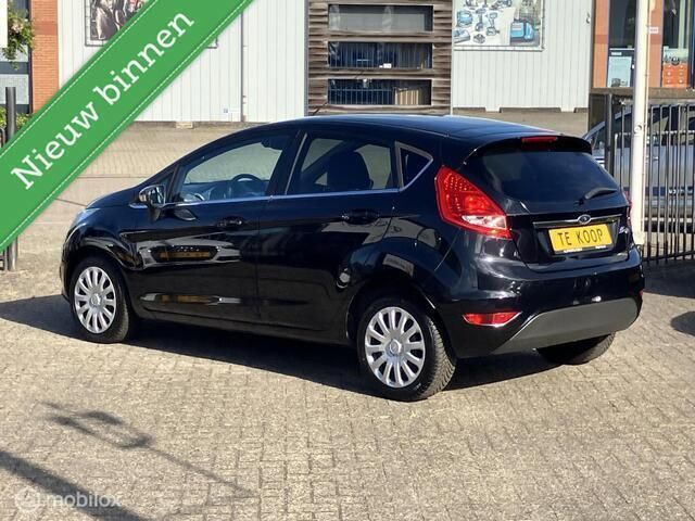 Occasion Ford Fiesta Trend 97 PK (71 kW) 2009 Zwart Hatchback