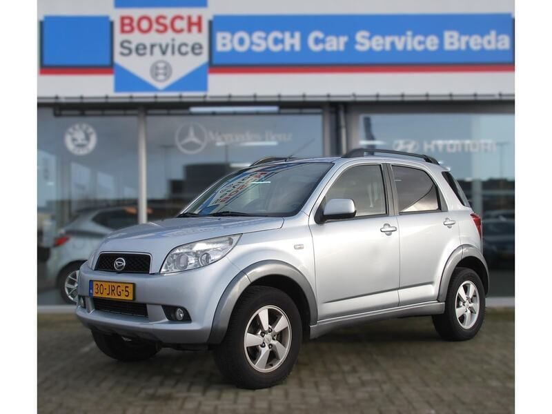 Grijs Gebruikt 2009 Daihatsu Terios SUV | € 7.450 (Eerlijke prijs) - Afbeelding 1/4