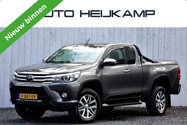 Grijs Gebruikt 2019 Toyota HiLux Pickup | € 20.950 (Goede deal) - Afbeelding 1/4
