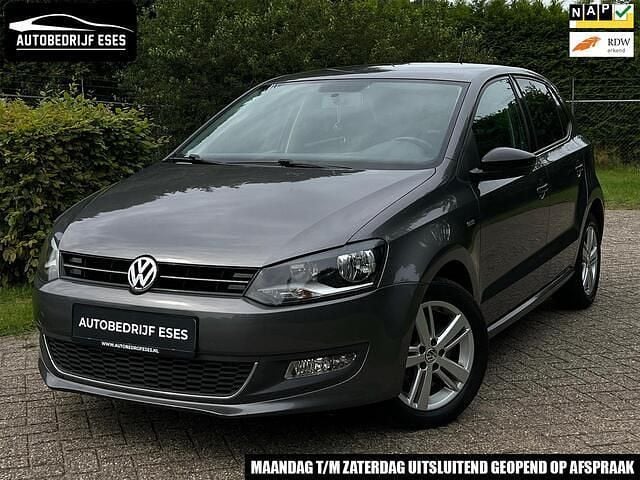 Grijs Gebruikt 2012 VW Polo Match Hatchback | € 6.999 (Eerlijke prijs) - Afbeelding 1/3
