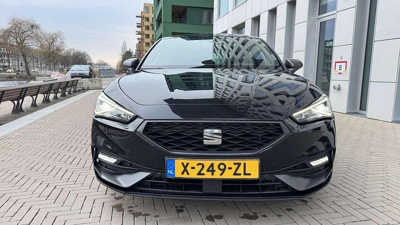 Occasion Seat Leon FR 150 PK (110 kW) 2021 Zwart Stationwagen