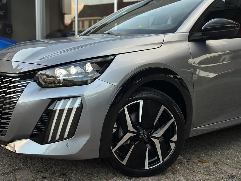 Occasion Peugeot 208 GT 110 PK (80 kW) 2025 Grijs Hatchback