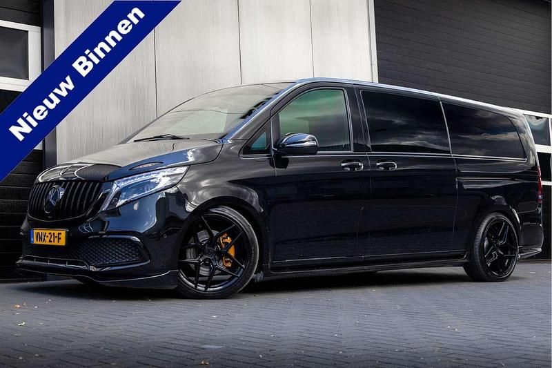 Occasion Mercedes V250 AMG 191 PK (140 kW) 2021 Zwart (metallic) MPV