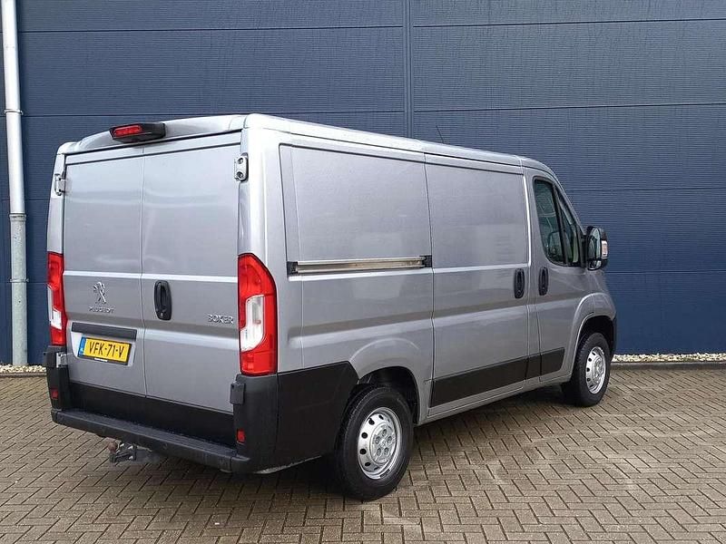 Occasion Peugeot Boxer 140 PK (102 kW) 2020 Grijs Van