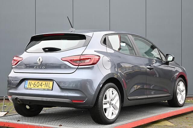 Occasion Renault Clio V Zen 93 PK (68 kW) 2021 Grijs Hatchback