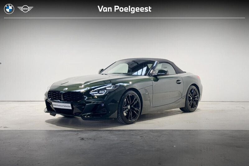 Groen Gebruikt 2024 BMW Z4 M Sport Cabriolet | € 57.795 (Eerlijke prijs) - Afbeelding 1/4