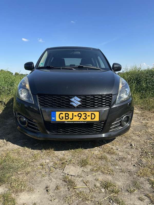 Gebruikt 2016 Suzuki Swift Sport Sedan | € 12.500 (Iets duurder) - Afbeelding 1/4