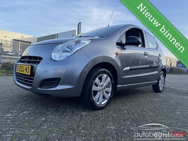 Grijs Occasion 2015 Suzuki Alto Hatchback | € 4.590 (Iets duurder) - Afbeelding 1/4