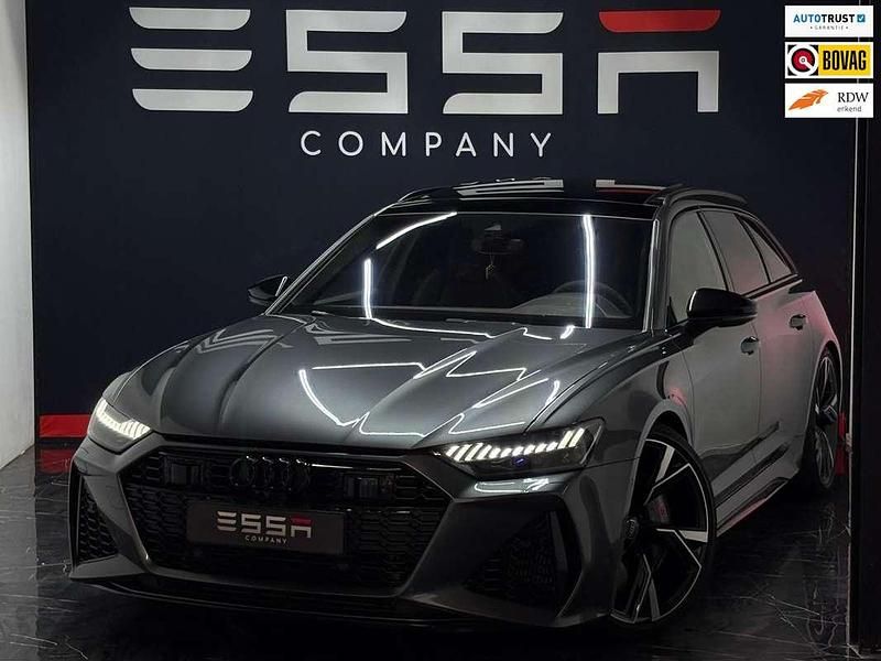 Grijs Gebruikt 2020 Audi RS6 S-Line Stationwagen | € 89.950 - Afbeelding 1/4