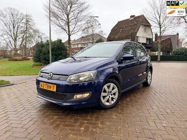 Blauw (metallic) Occasion 2012 VW Polo Hatchback | € 3.495 (Goede deal) - Afbeelding 1/4