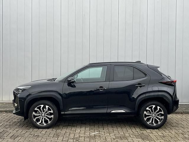 Occasion Toyota Yaris Cross Limited 93 PK (68 kW) 2025 Zwart SUV