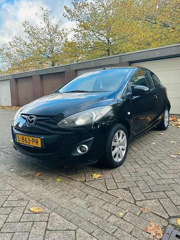Zwart Gebruikt 2011 Mazda 2 Hatchback | € 3.500 (Eerlijke prijs) - Afbeelding 1/4
