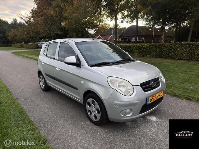 Occasion Kia Picanto 65 PK (47 kW) 2008 Grijs Hatchback