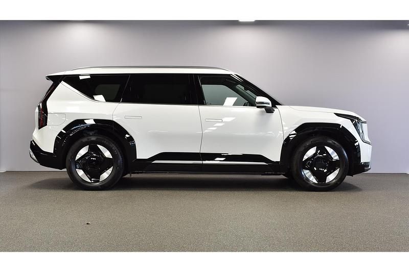 Occasion Kia EV9 Plus 150 kW (204 PK) 2023 Wit, metallic lak SUV