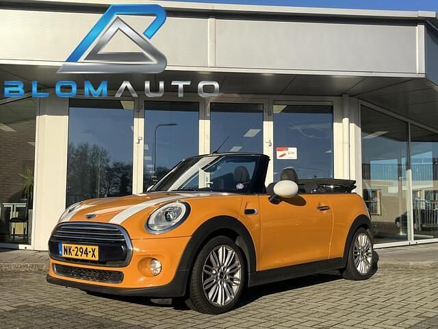 Occasion Mini Cooper Cabriolet Business 136 PK (100 kW) 2017 Oranje Cabriolet