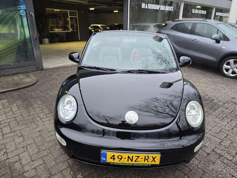 Occasion VW New Beetle Cabriolet 116 PK (85 kW) 2004 Zwart (metallic) Cabriolet