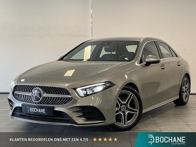Grijs Gebruikt 2019 Mercedes A200 Business Sedan | € 22.890 (Goede deal) - Afbeelding 1/4