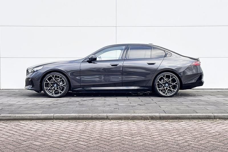 Occasion BMW i5 M Sport 250 kW (340 PK) 2025 Grijs Sedan