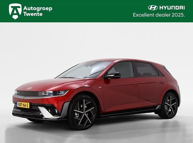 Rood Nieuw 2025 Hyundai Ioniq 6 N Line Sedan | € 49.950 - Afbeelding 1/3