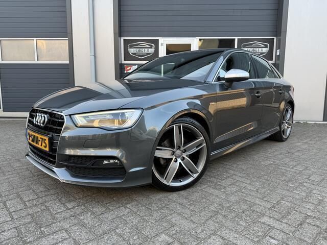 Grijs Gebruikt 2013 Audi A3 S-Line Sedan | € 11.250 (Iets duurder) - Afbeelding 1/4