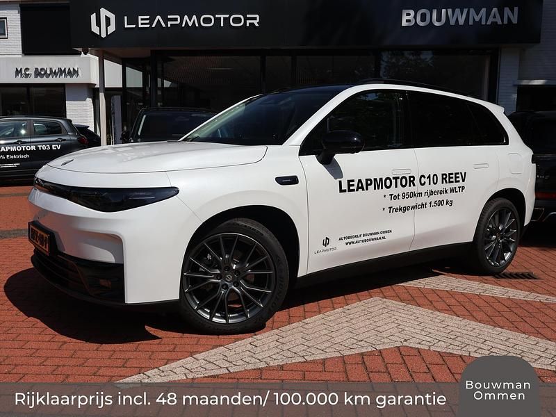Wit Gebruikt 2025 Leapmotor C10 SUV | € 36.950 (Eerlijke prijs) - Afbeelding 1/4