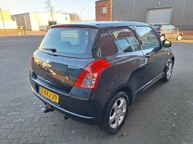 Occasion Suzuki Swift Comfort 92 PK (67 kW) 2008 Zwart (metallic) Hatchback
